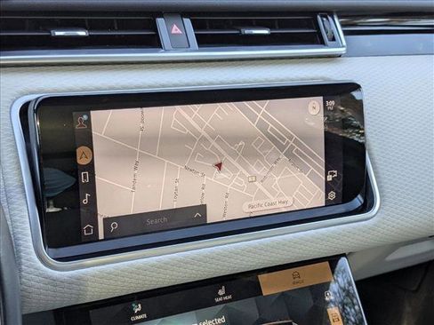 Used 2023 Land Rover Range Rover Velar R-Dynamic S image 13