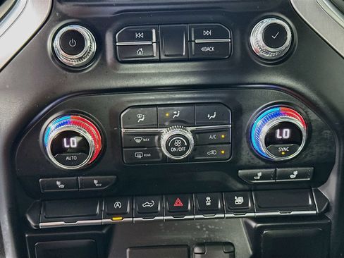 Used 2020 GMC Sierra 1500 Elevation w/ Elevation Value Package RWD image 15