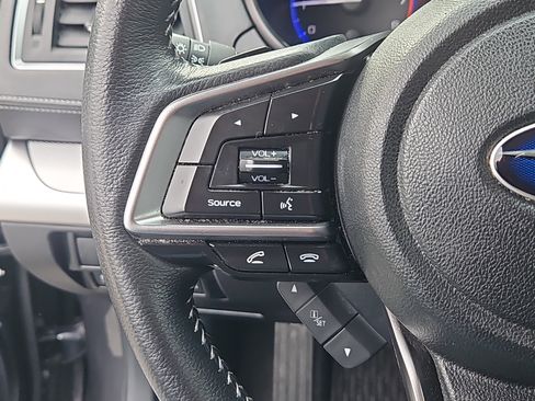 Used 2019 Subaru Outback 2.5i Premium image 14