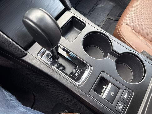 Used 2019 Subaru Outback 2.5i Touring image 23