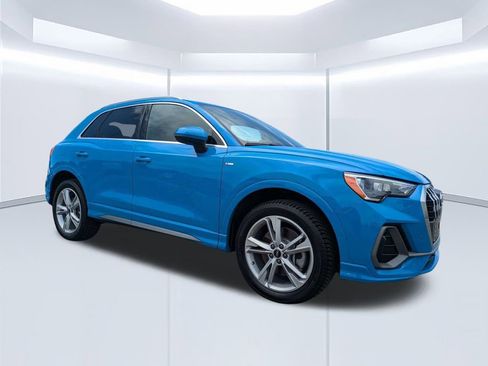 Used 2021 Audi Q3 2.0T Premium w/ Convenience Package image 2