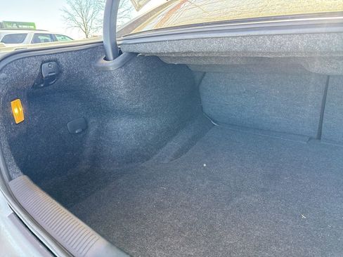 Used 2018 Dodge Charger GT image 21