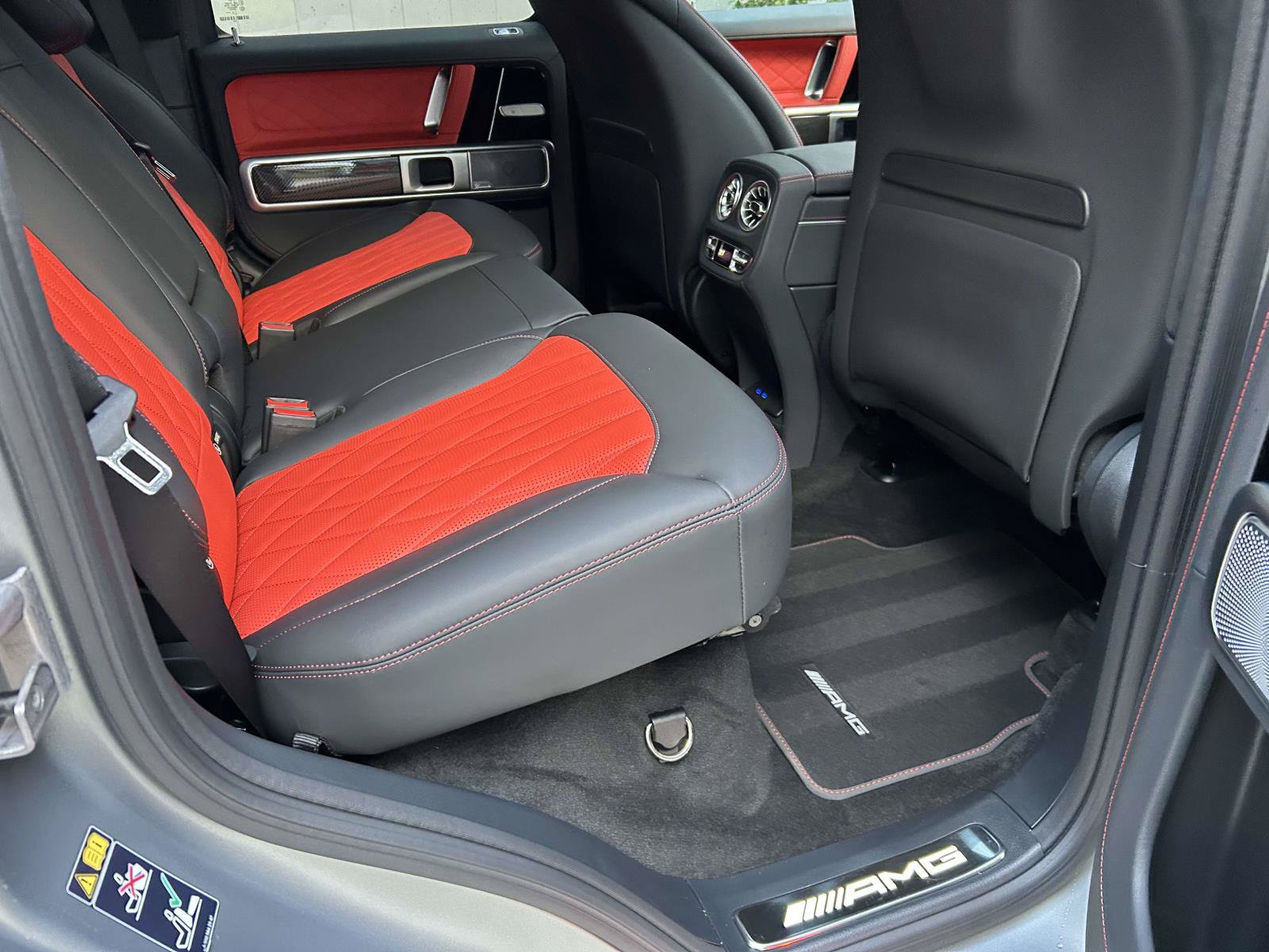 Certified 2026 Mercedes-Benz G 63 AMG 4MATIC image 44
