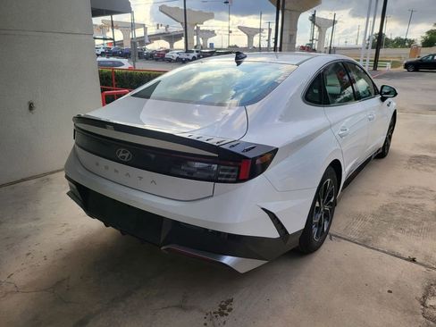 Used 2025 Hyundai Sonata SEL FWD image 8