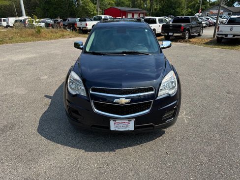 Used 2015 Chevrolet Equinox LT image 2