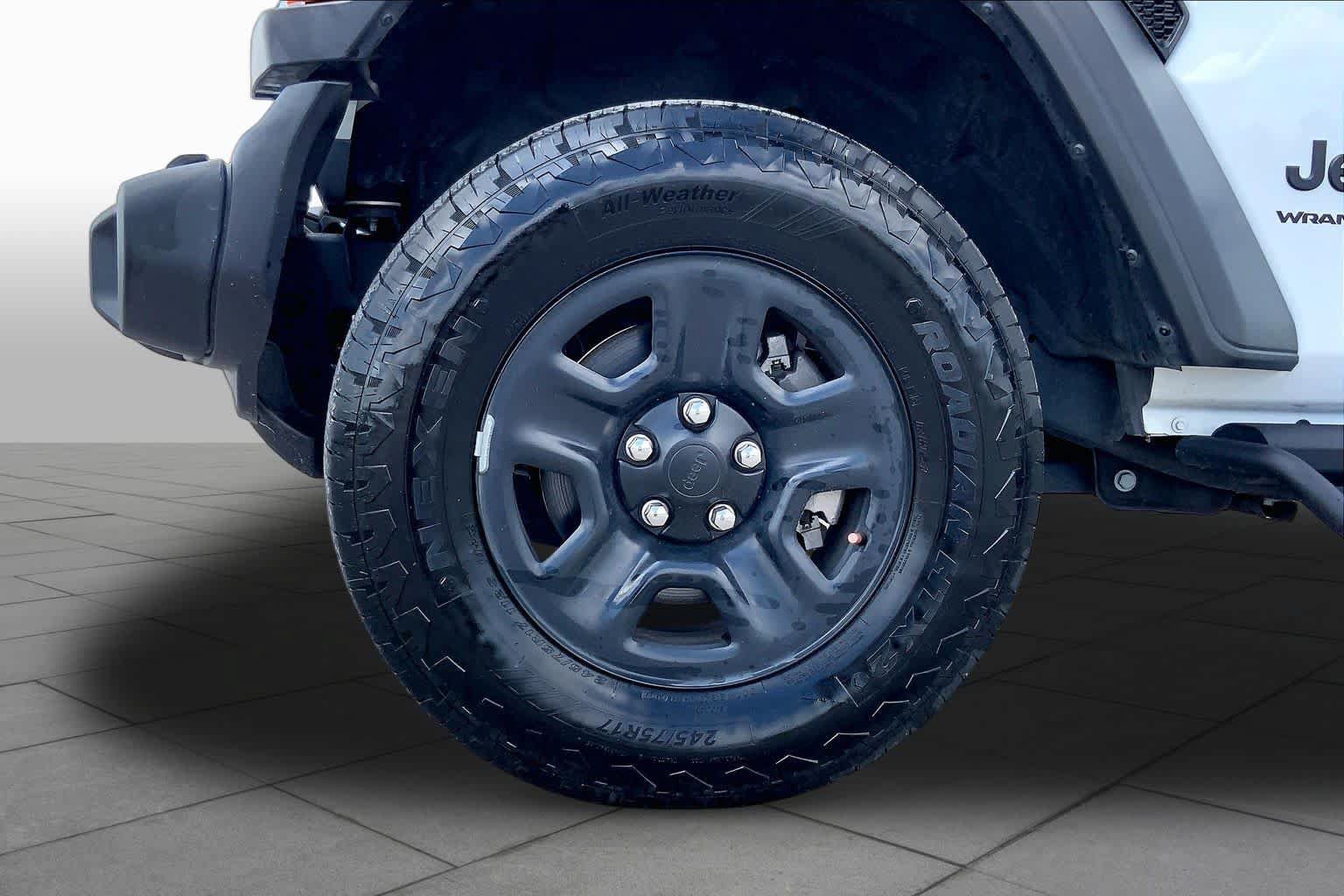 Used 2024 Jeep Wrangler Sport AWD/4WD image 11