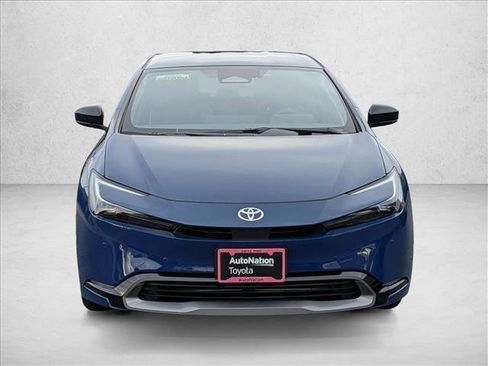 Certified 2025 Toyota Prius XLE image 2