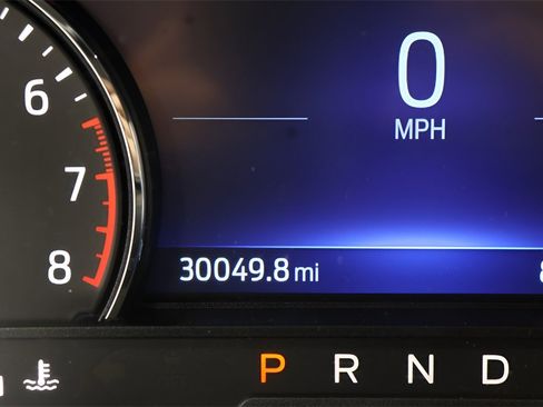 Used 2023 Ford Explorer XLT w/ Equipment Group 202A image 13