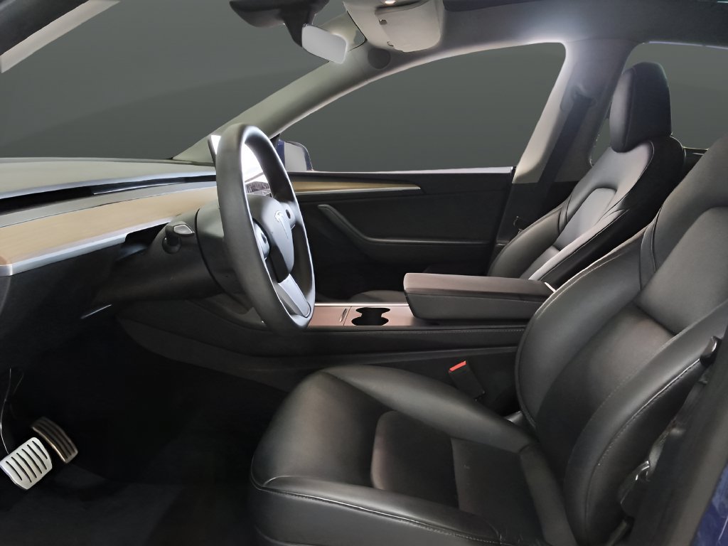 Used 2024 Tesla Model Y Performance AWD/4WD image 13
