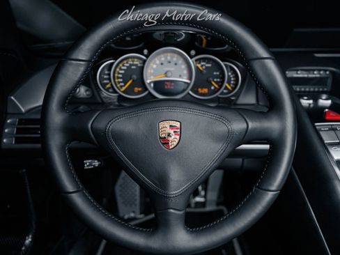Used 2005 Porsche Carrera GT RWD image 9