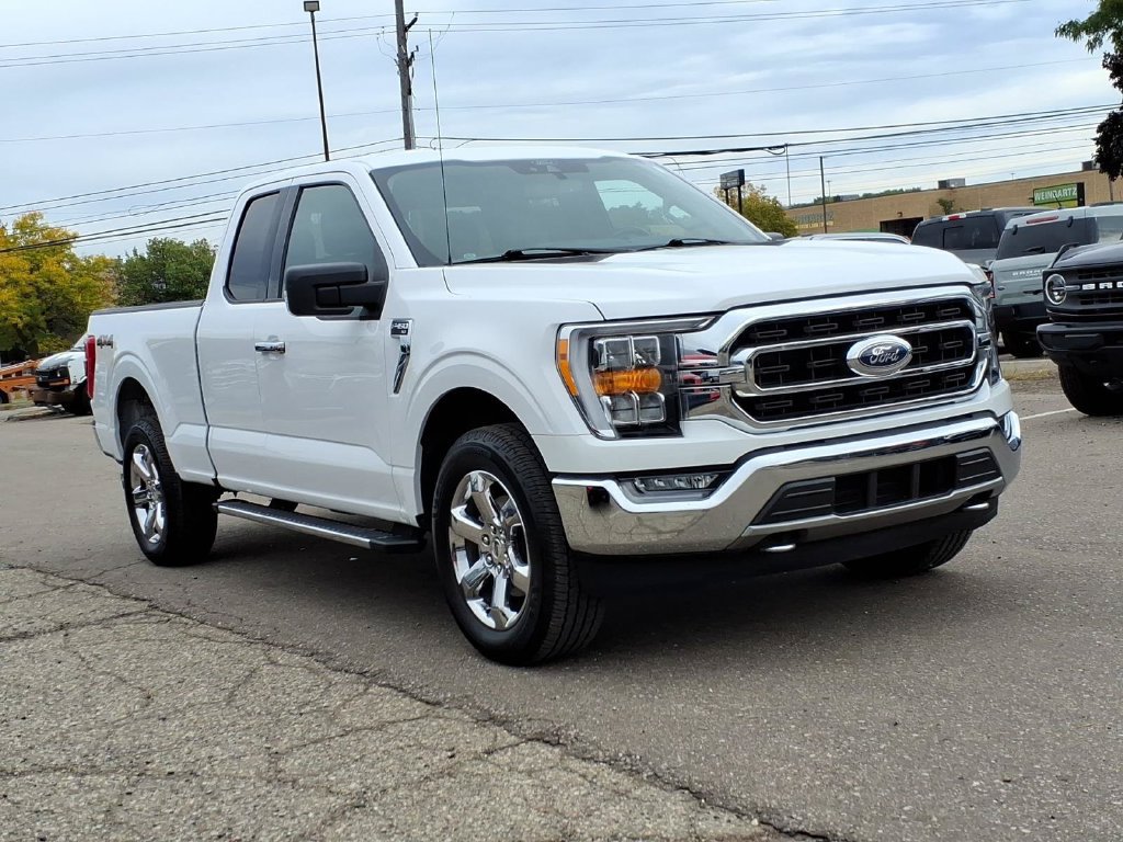 Used 2021 Ford F150 XLT w/ Equipment Group 302A High AWD/4WD image 7