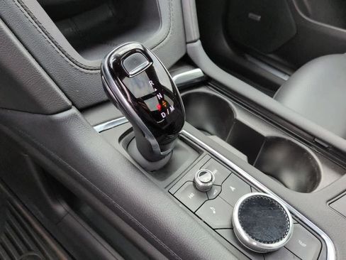 Used 2024 Cadillac XT5 Premium Luxury image 33