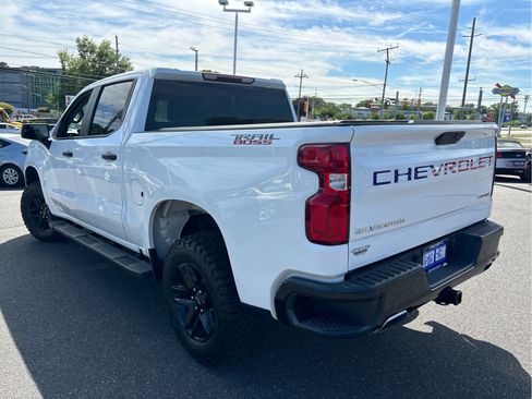 Used 2020 Chevrolet Silverado 1500 Custom Trail Boss w/ Custom Convenience Package AWD/4WD image 26