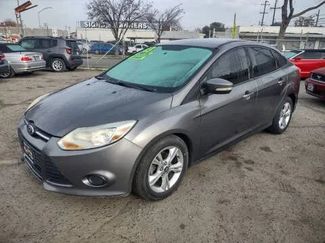 Used 2013 Ford Focus SE image 1