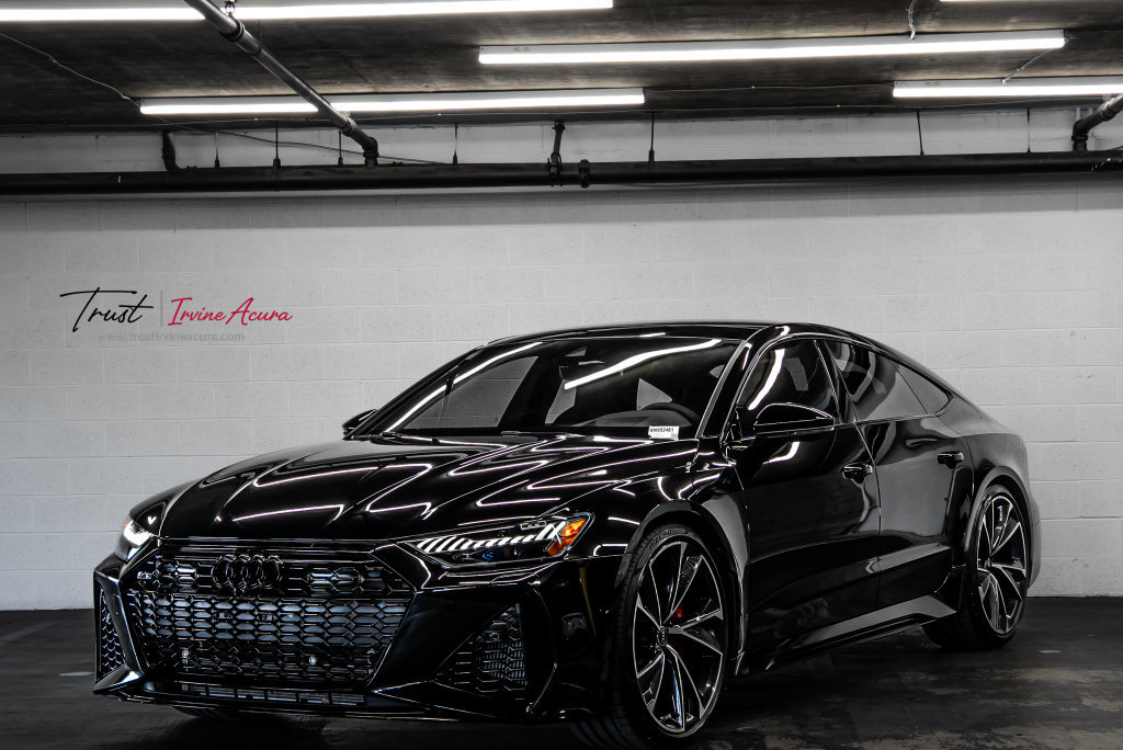 Used 2022 Audi RS 7 Sportback w/ Black Optic Package AWD/4WD image 1