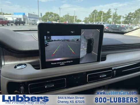 Used 2022 Lincoln Aviator Reserve RWD image 17