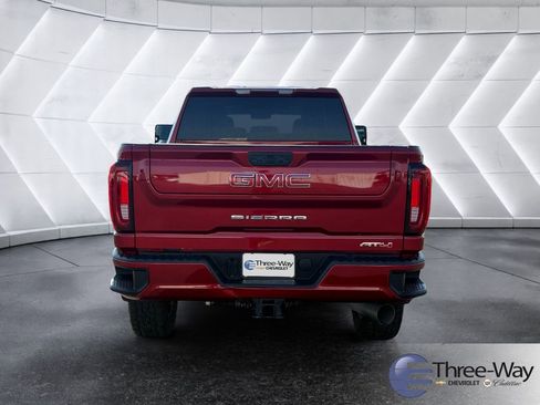 Certified 2021 GMC Sierra 2500 AT4 image 4