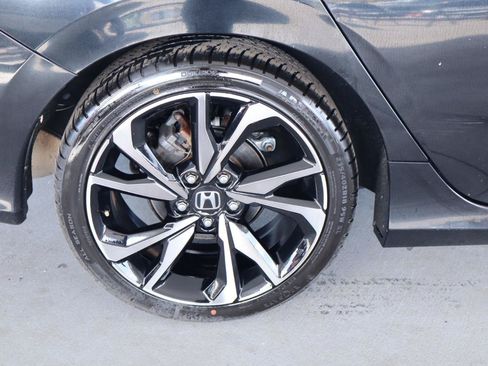 Used 2020 Honda Civic Sport image 5