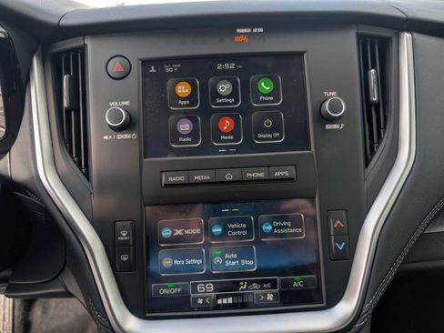 Used 2025 Subaru Outback w/ Popular Package #1A image 12