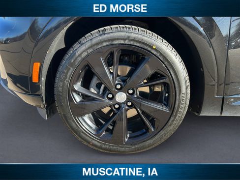 Used 2021 Buick Envision Essence w/ Sport Touring Package image 14