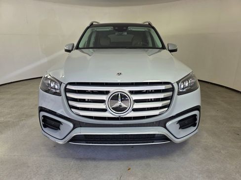 New 2026 Mercedes-Benz GLS 450 4MATIC image 2