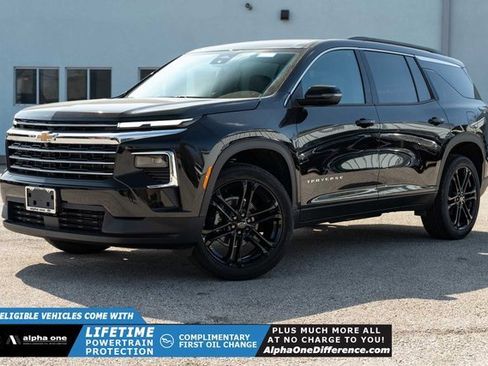New 2026 Chevrolet Traverse LT image 1