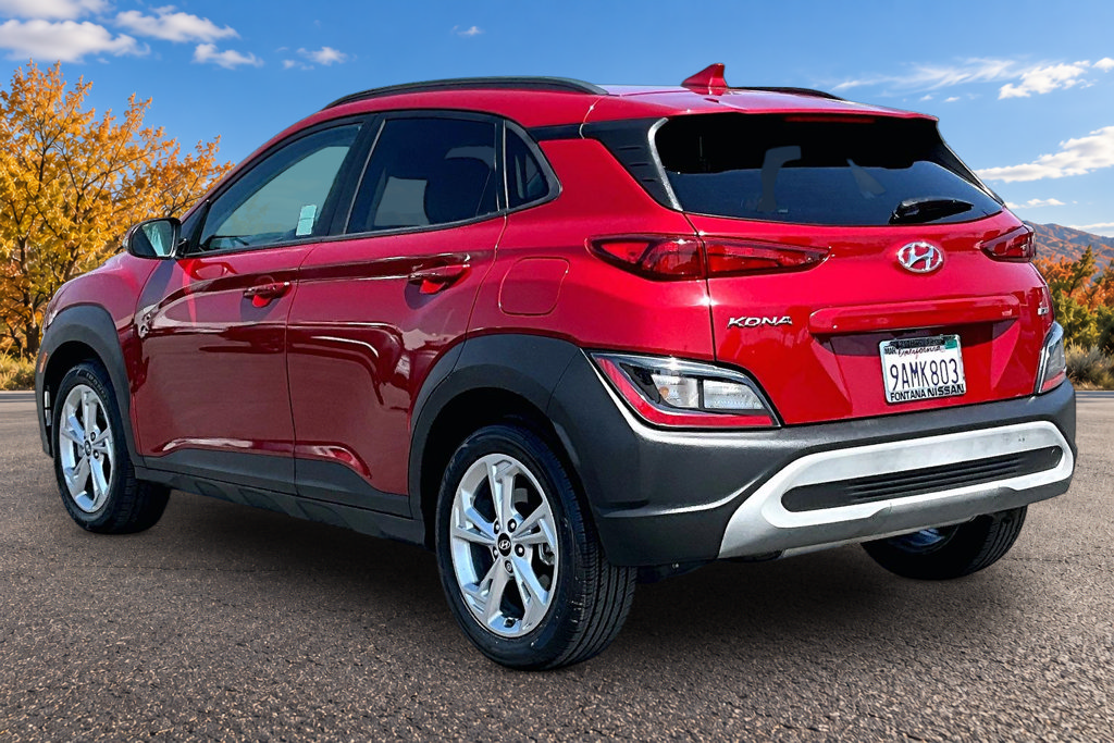 Used 2022 Hyundai Kona SEL w/ Cargo Package AWD/4WD image 4