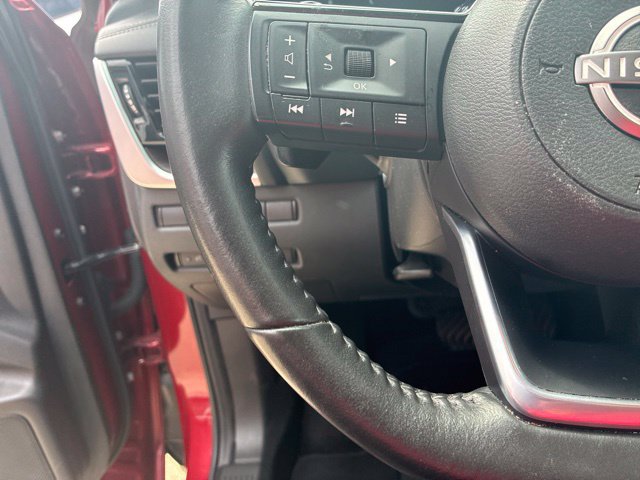 Used 2024 Nissan Rogue Platinum w/ Platinum Premium Package FWD image 23