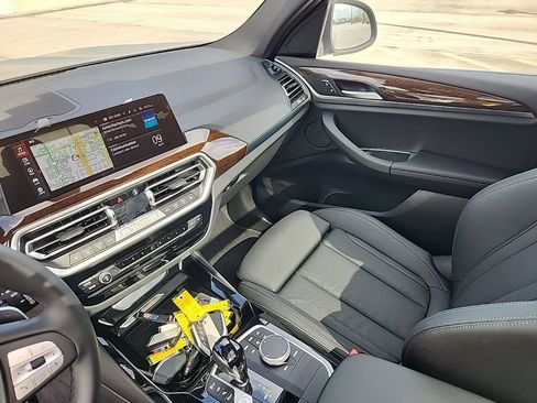 Used 2024 BMW X3 sDrive30i w/ Convenience Package w/ZPA image 6