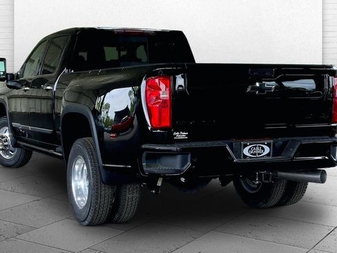 New 2026 Chevrolet Silverado 3500 High Country w/ High Country Premium Package AWD/4WD image 3