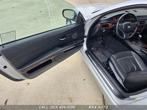 Used 2012 BMW 335i Coupe image 10