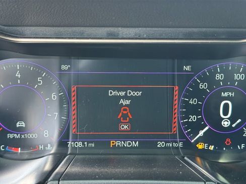 Used 2021 Ford Mustang Shelby GT500 w/ Technology Package image 30