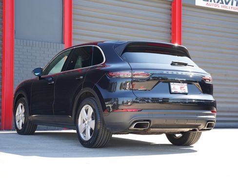 Used 2019 Porsche Cayenne image 6