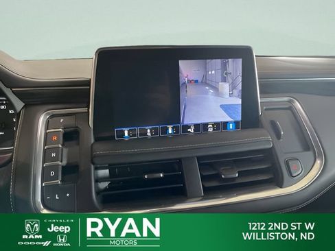 Used 2021 GMC Yukon SLT w/ SLT Luxury Plus Package AWD/4WD image 43