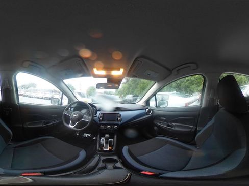 Used 2025 Nissan Versa SV FWD image 37