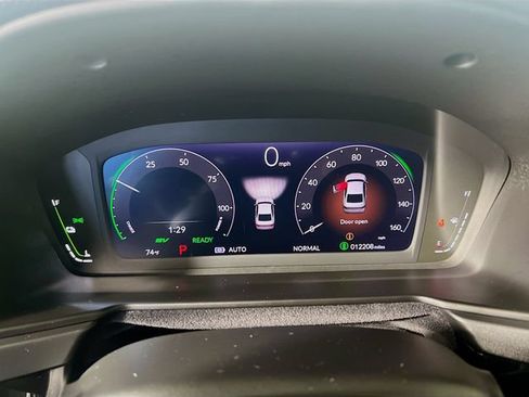Used 2025 Honda Accord Sport image 14