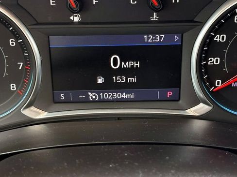 Used 2021 Chevrolet Traverse LT AWD/4WD image 19