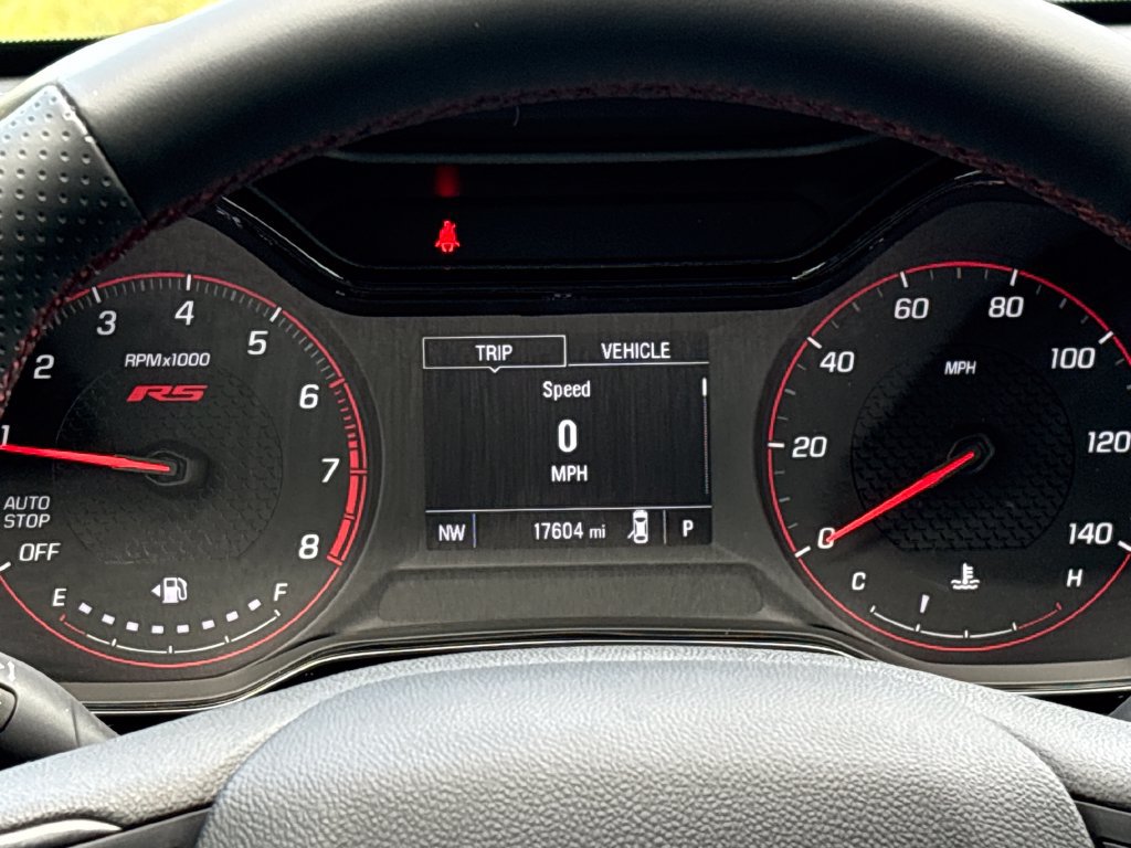 Used 2026 Chevrolet Trax RS FWD image 9