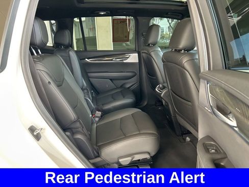 Used 2021 Cadillac XT6 Sport image 30