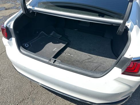Used 2023 Lexus ES 300h w/ Premium Package FWD image 27