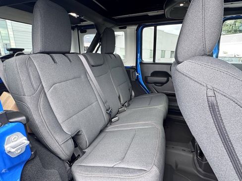 New 2026 Jeep Wrangler Sport S image 20