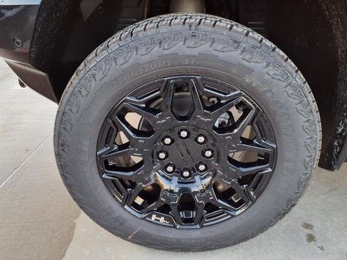 New 2026 GMC Hummer EV 4x4 Crew Cab image 20