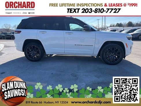 Used 2025 Jeep Grand Cherokee Summit image 2