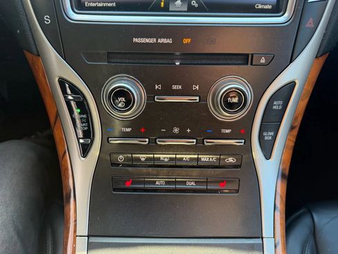 Used 2016 Lincoln MKX Select w/ Select Plus Package image 19