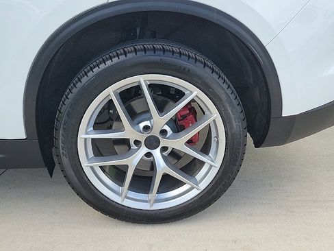 Used 2019 Alfa Romeo Stelvio Ti Sport w/ Quick Order Package 22S Sport image 4