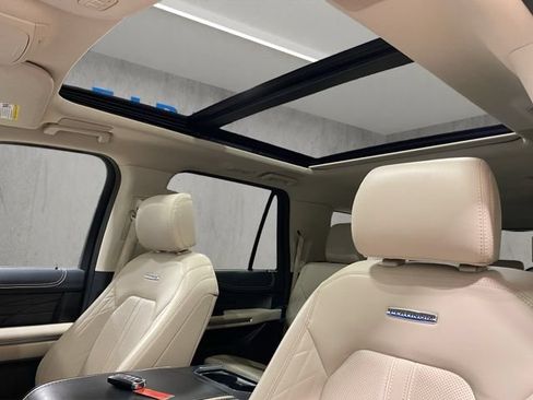 Certified 2024 Ford Expedition Max Platinum AWD/4WD image 3