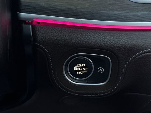 Used 2021 Mercedes-Benz GLE 350 4MATIC image 23