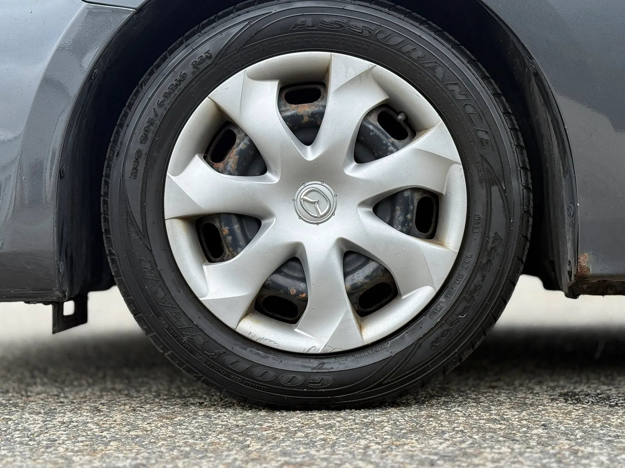 Used 2014 MAZDA MAZDA3 i SV FWD image 30