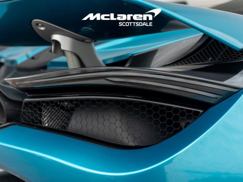 Used 2020 McLaren 720S Performance image 17