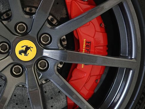 Used 2021 Ferrari SF90 Stradale AWD/4WD image 34